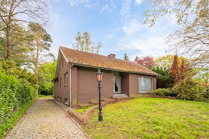 16-kamerhuis te koop in Koersel
