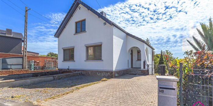 2-kamerhuis te koop in Montigny-le-Tilleul