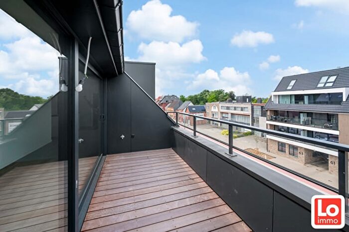 8-kamerappartement te koop in Zeveneken