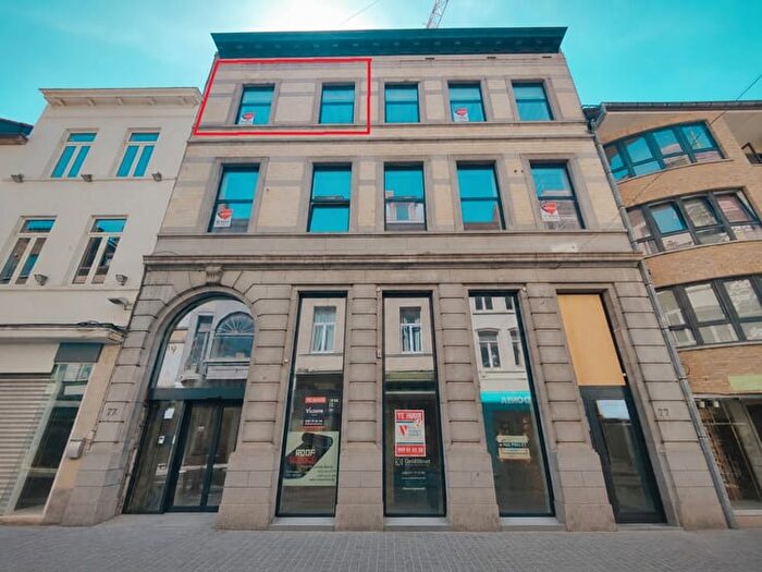 9-kamerappartement te huur in Oostende