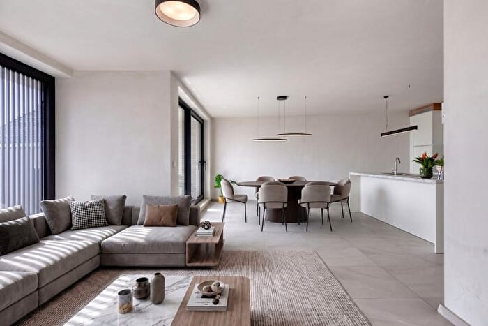 10-kamerappartement te koop in Wielsbeke