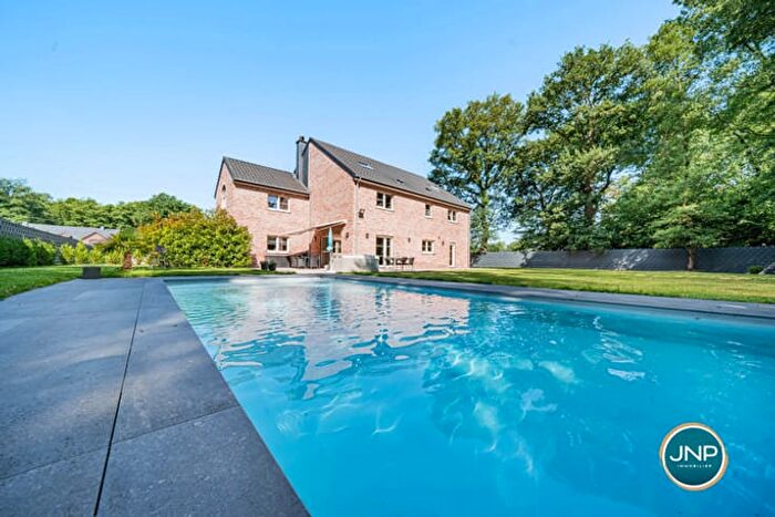 7-kamerhuis te koop in Neupré Neuville-en-Condroz