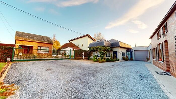 13-kamerhuis te koop in Zingem