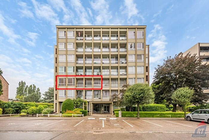 9-kamerappartement te koop in Sint-Truiden