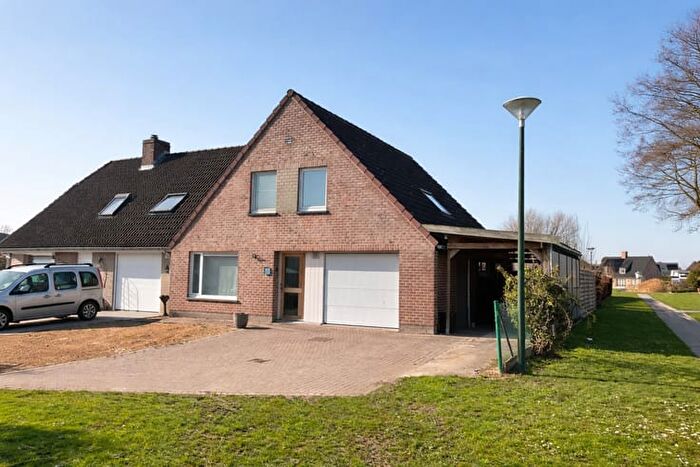 15-kamerhuis te koop in Eernegem
