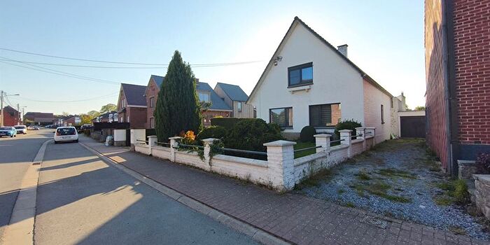 3-kamerhuis te koop in Guignies