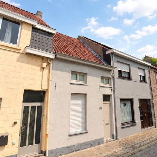 10-kamerhuis te koop in Brugge