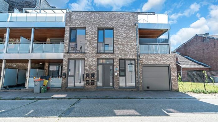 9-kamerappartement te koop in Maasmechelen