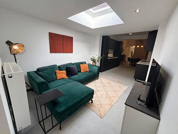 8-kamerhuis te huur in Charleroi