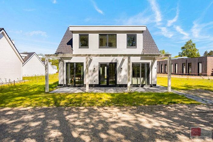 10-kamerhuis te koop in Zutendaal