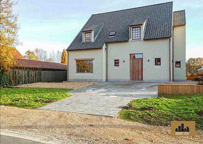 15-kamerhuis te koop in Alken