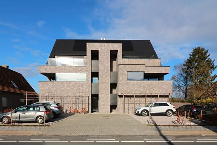 19-kamerappartement te koop in Adegem