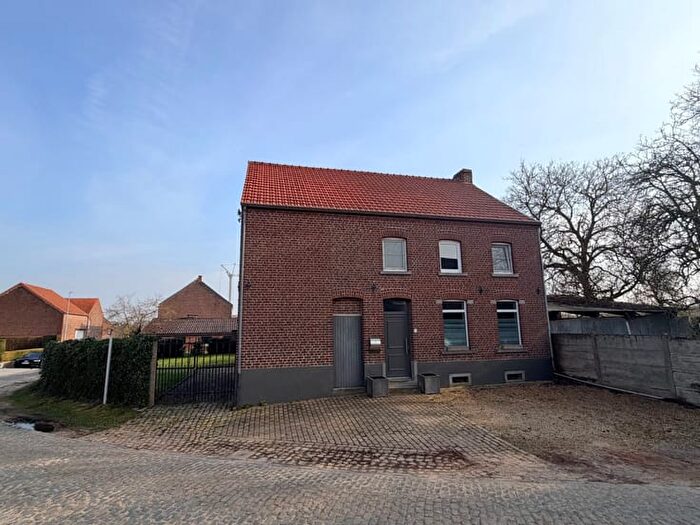 11-kamerhuis te koop in Hoegaarden