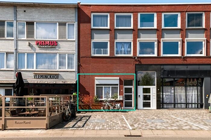 11-kamerappartement te koop in Wijnegem