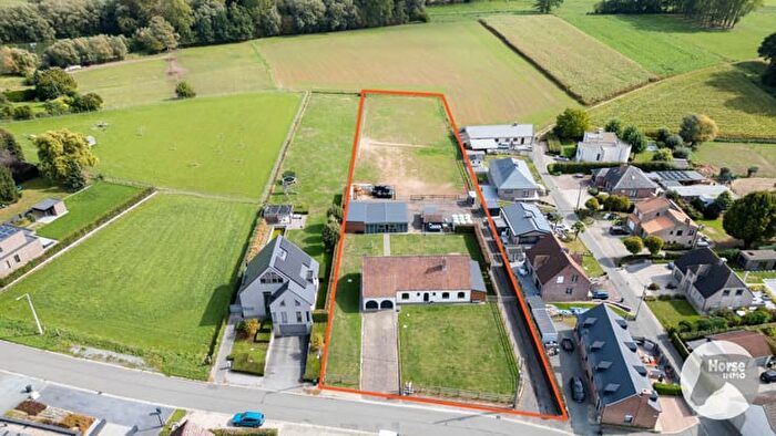 4-kamerhuis te koop in Pajottegem