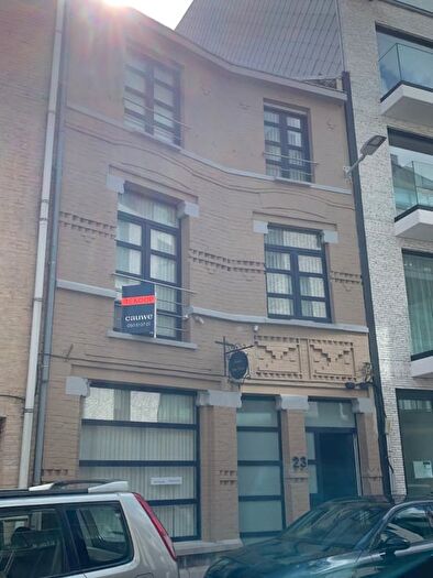 12-kamerhuis te koop in Heist-aan-Zee