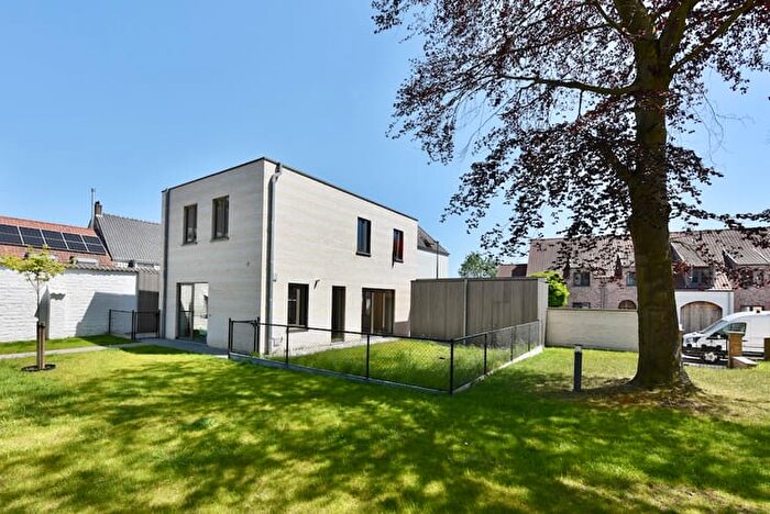 19-kamerhuis te koop in Zomergem