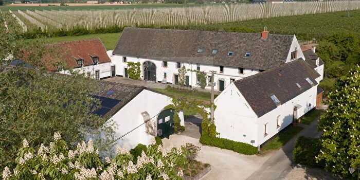 15-kamerhuis te koop in Bierghes