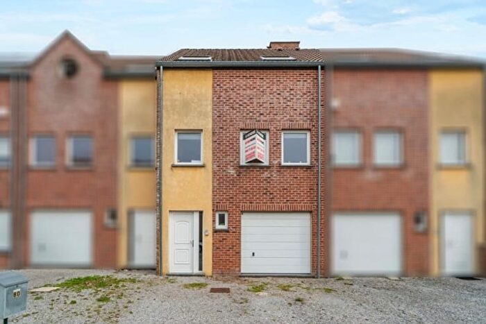 11-kamerhuis te koop in Strépy-bracquegnies