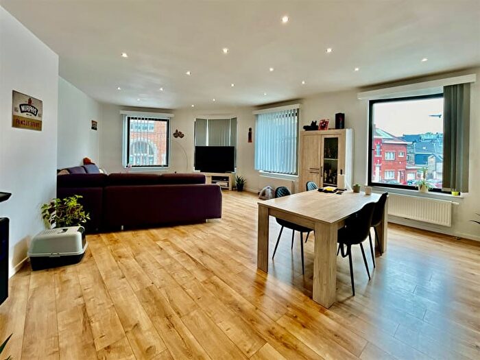 2-kamerappartement te huur in HOUDENG-AIMERIES