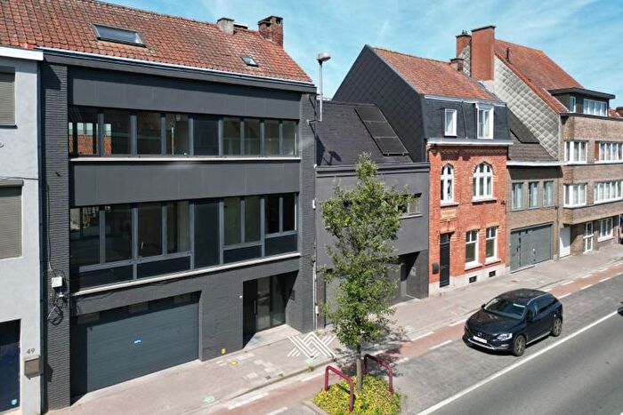 17-kamerappartement te koop in Deinze
