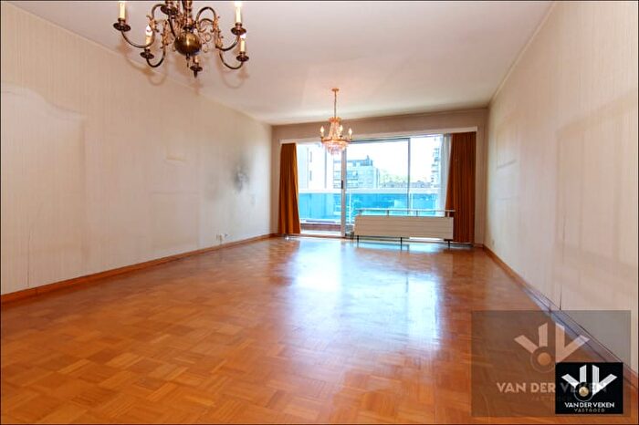 14-kamerappartement te koop in Hasselt