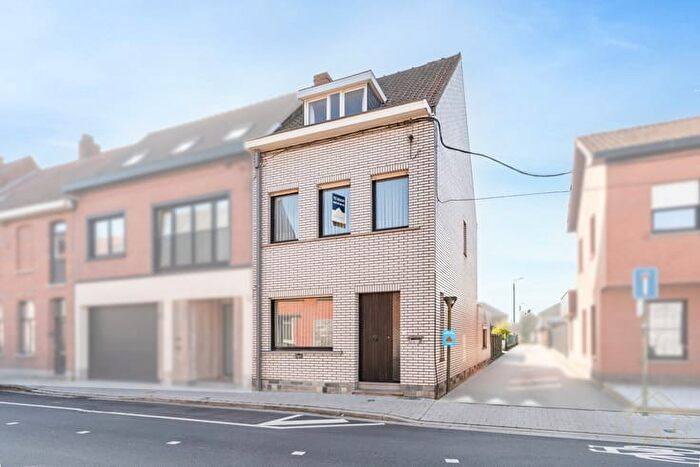 14-kamerhuis te koop in Wevelgem