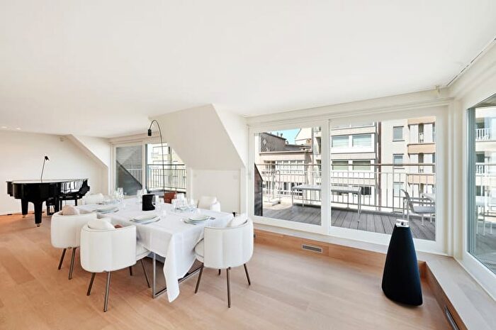 16-kamerappartement te koop in Knokke-Heist