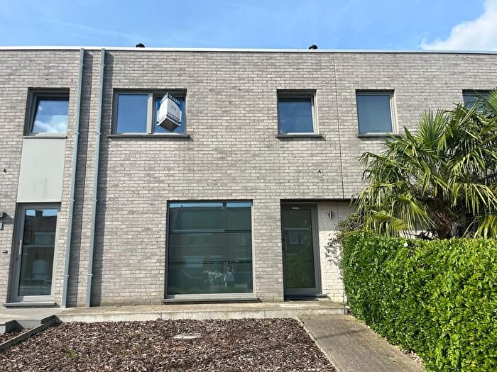 12-kamerhuis te huur in Deinze