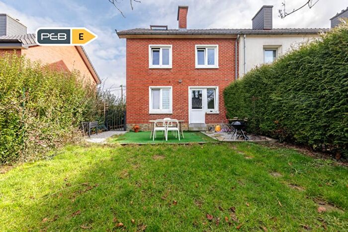 8-kamerhuis te koop in Sombreffe