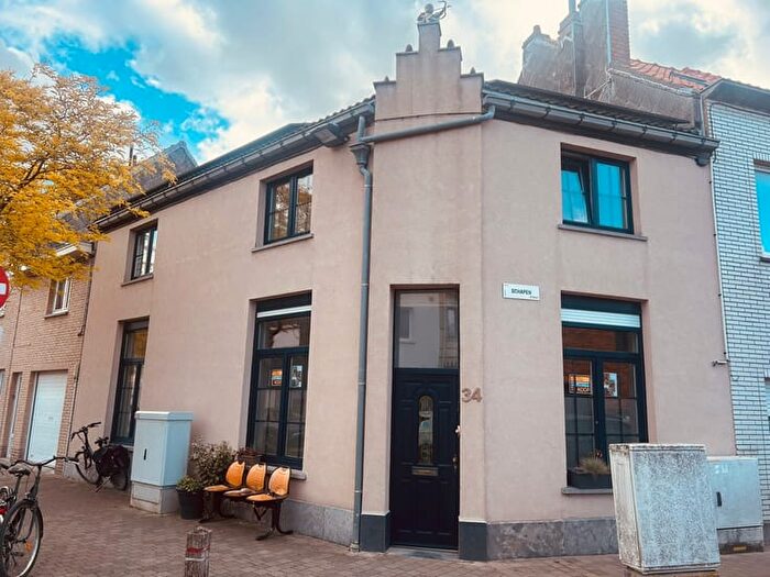 9-kamerhuis te koop in Oostende