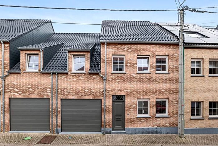 8-kamerhuis te koop in Waasmont