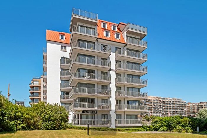 10-kamerappartement te koop in Nieuwpoort
