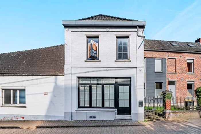 13-kamerhuis te koop in Obourg