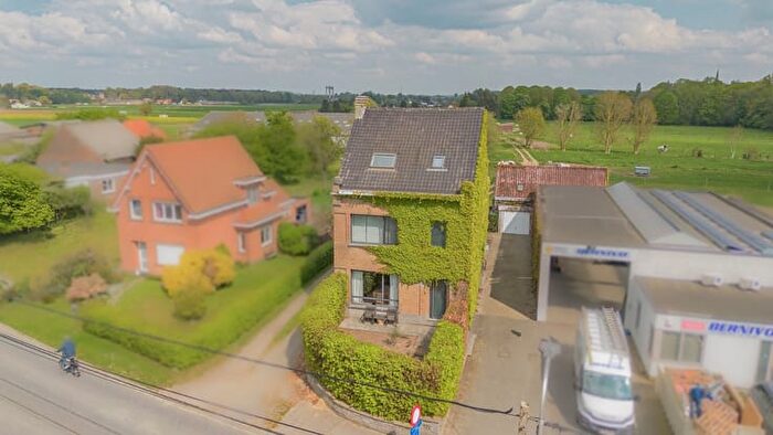 4-kamerhuis te koop in HUMBEEK