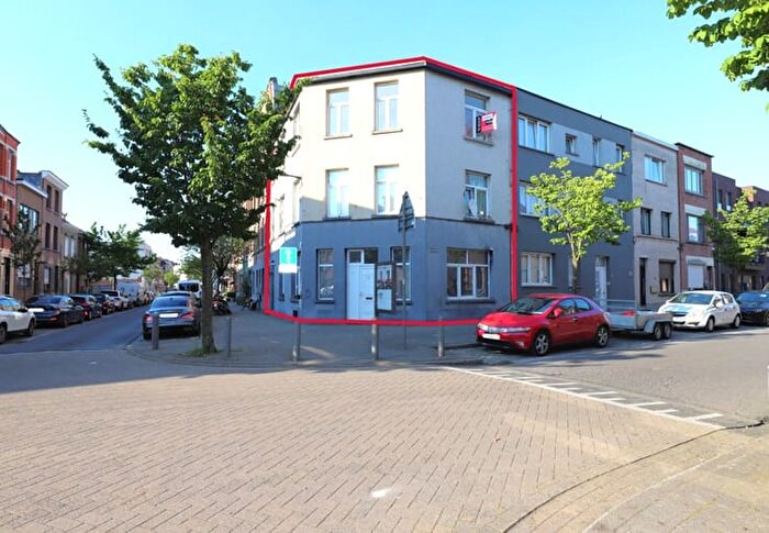 16-kamerhuis te koop in Wilrijk