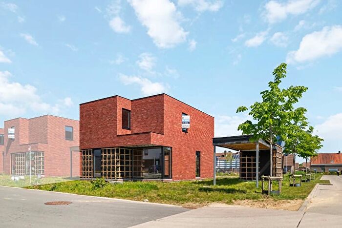 12-kamerhuis te koop in Tielt (8700)