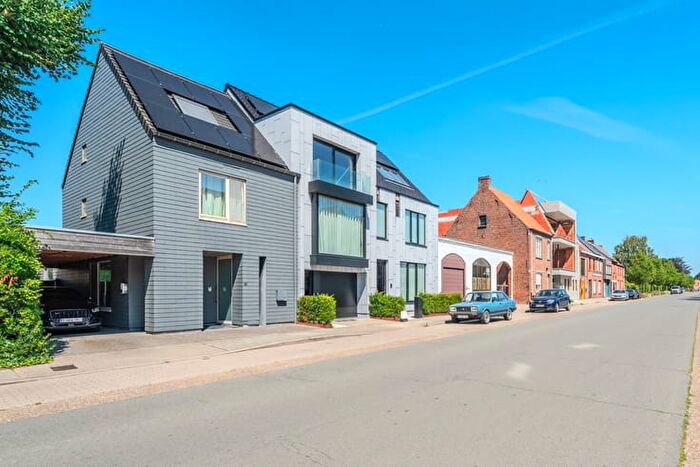 12-kamerhuis te koop in Varsenare