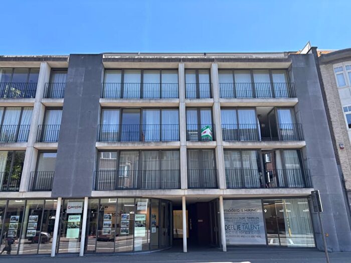 11-kamerappartement te huur in Brasschaat