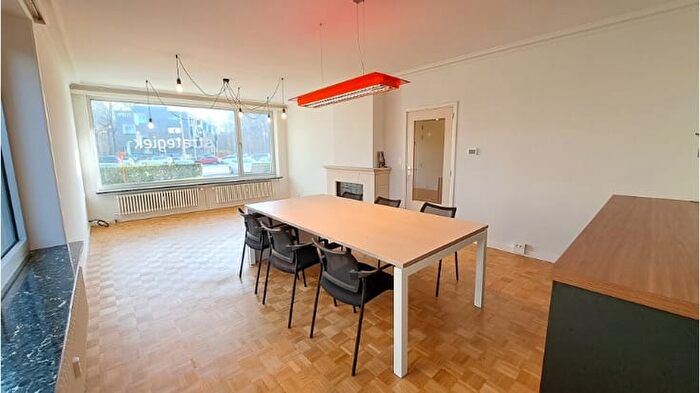 10-kamerappartement te koop in Sint-Michiels