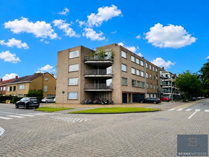 17-kamerhuis te koop in Sint-Andries