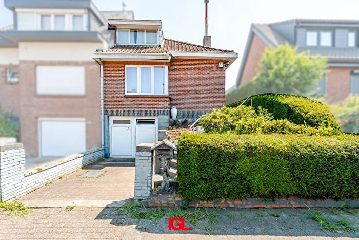 11-kamerhuis te koop in Sint-Pieters-Leeuw