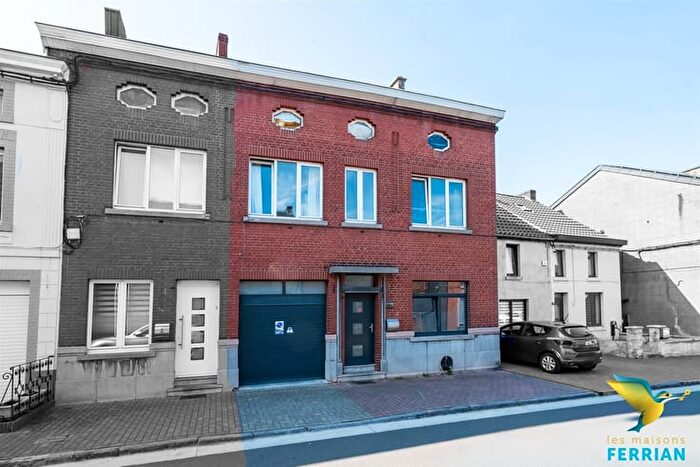 4-kamerhuis te koop in WANFERCÉE-BAULET