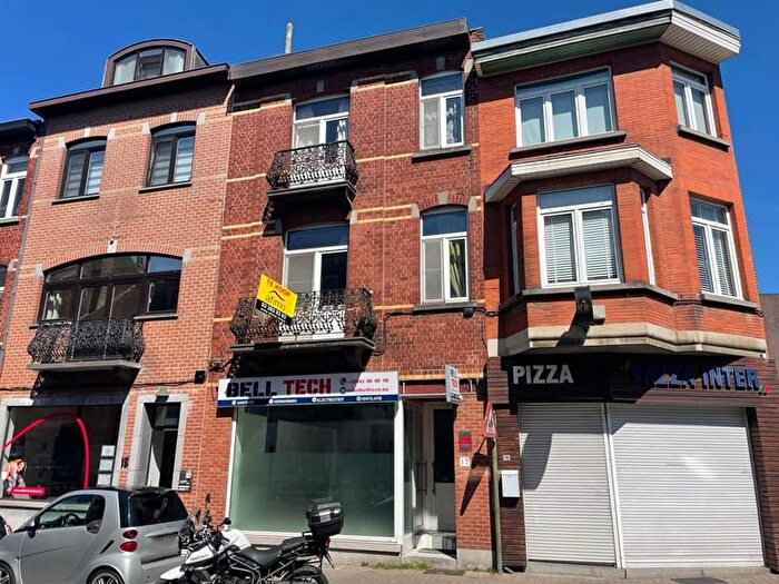 11-kamerhuis te koop in Strombeek-Bever