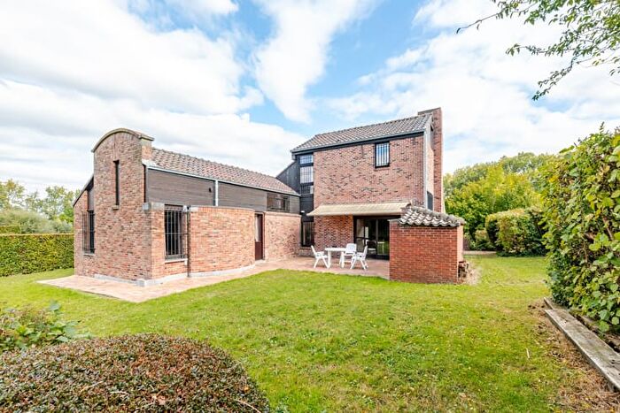 14-kamerhuis te koop in Vlezenbeek