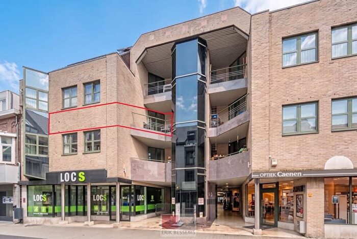10-kamerappartement te koop in Lanaken