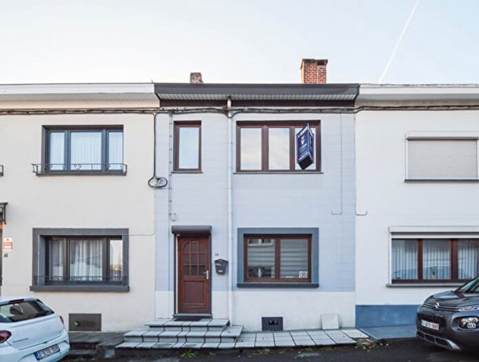 2-kamerhuis te koop in Montigny-le-Tilleul