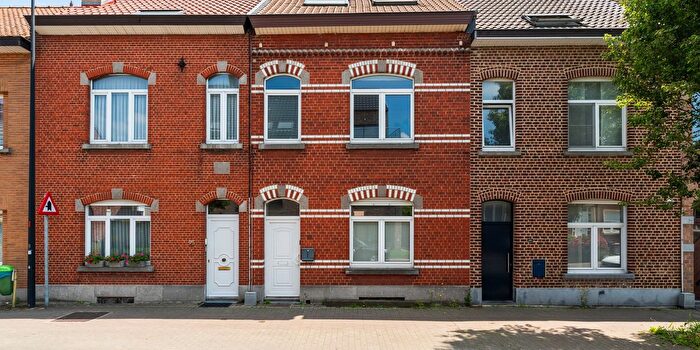 4-kamerhuis te koop in Sint-Pieters-Leeuw