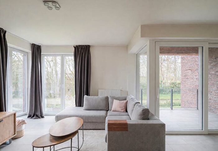 10-kamerappartement te koop in Kalken