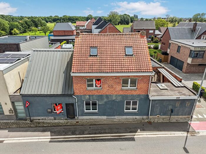 18-kamerhuis te koop in Buggenhout
